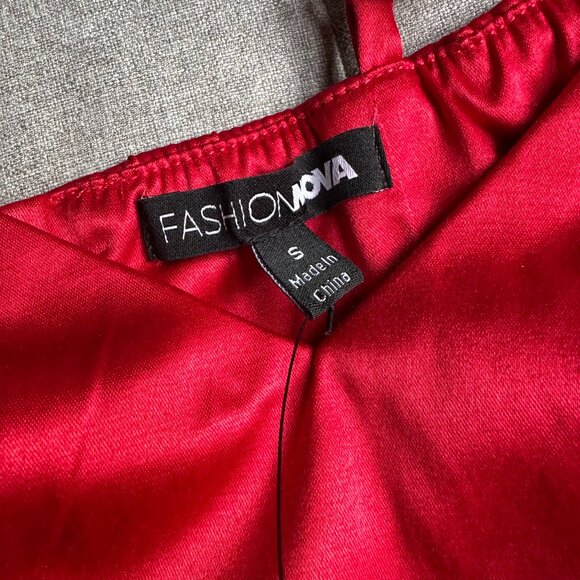 Fashion Nova satin red mini dress - Picture 4 of 5